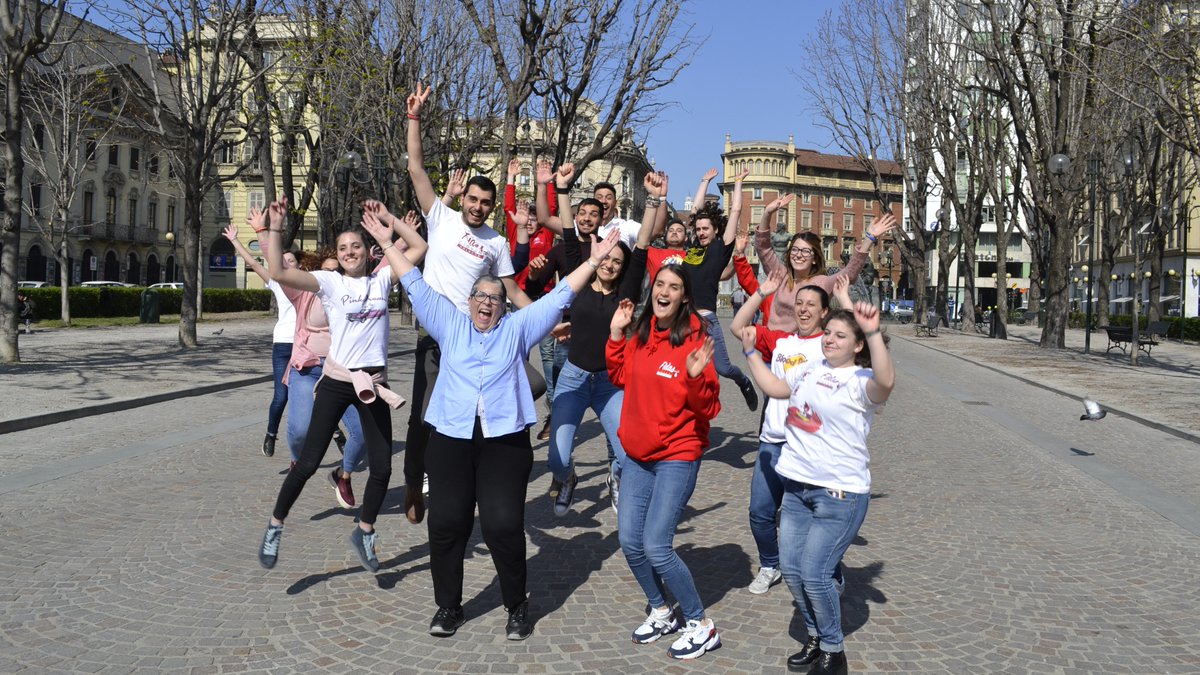 Che mondo sarebbe senza i #volontari? Oggi si celebra la giornata mondiale del volontariato. Grazie a tutti coloro che decidono di dedicare il proprio tempo e il proprio impegno a favore del prossimo, grazie ai nostri #giovaniFIDAS