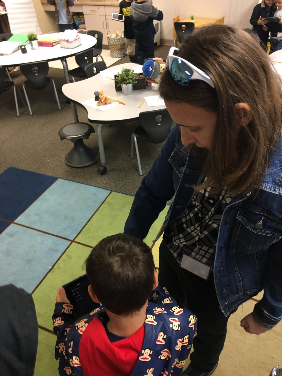 jengause1121's tweet photo. Thank you @MrsDiLellio for teaching my Kinders about Digital Storytelling. @Heritage_TUSD #tusdthrives https://t.co/8fSJMwS6q1