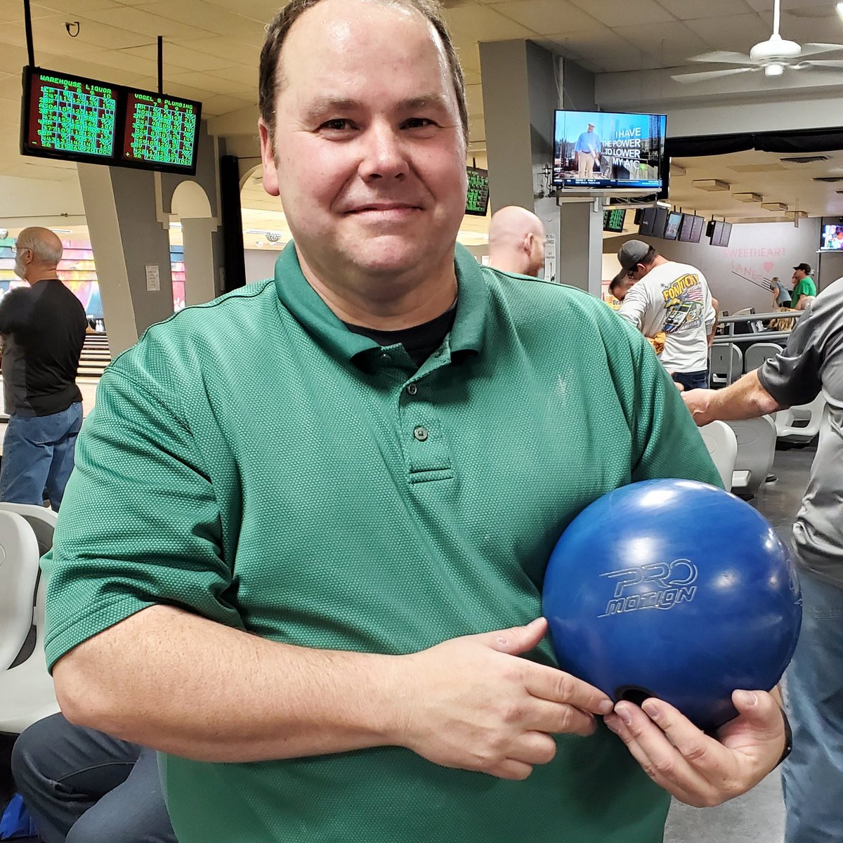 Fresh off 288/726 tonight.  Love the Storm Pro-Motion ball.  Looking forward to seeing the world's best bowler visit the Rocky Mountains in Colorado!  Think Belmo's rev rate will increase at our high altitude? #BelmoSweepstakes <a href="/JBelmo/">Jason Belmonte 🎳</a>