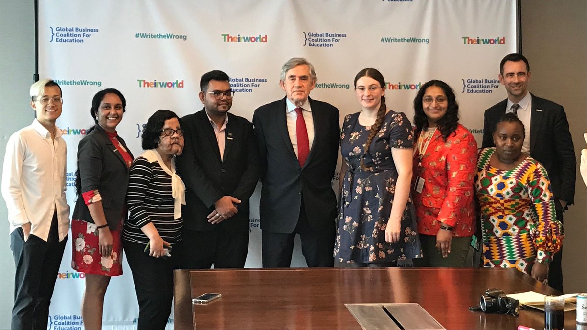 Today is International Volunteer Day, and we want to celebrate our fantastic Global Youth Ambassadors! Their campaigning and advocacy to end the global education crisis is vital. Without them our work would not be possible. #IVD #IVD19