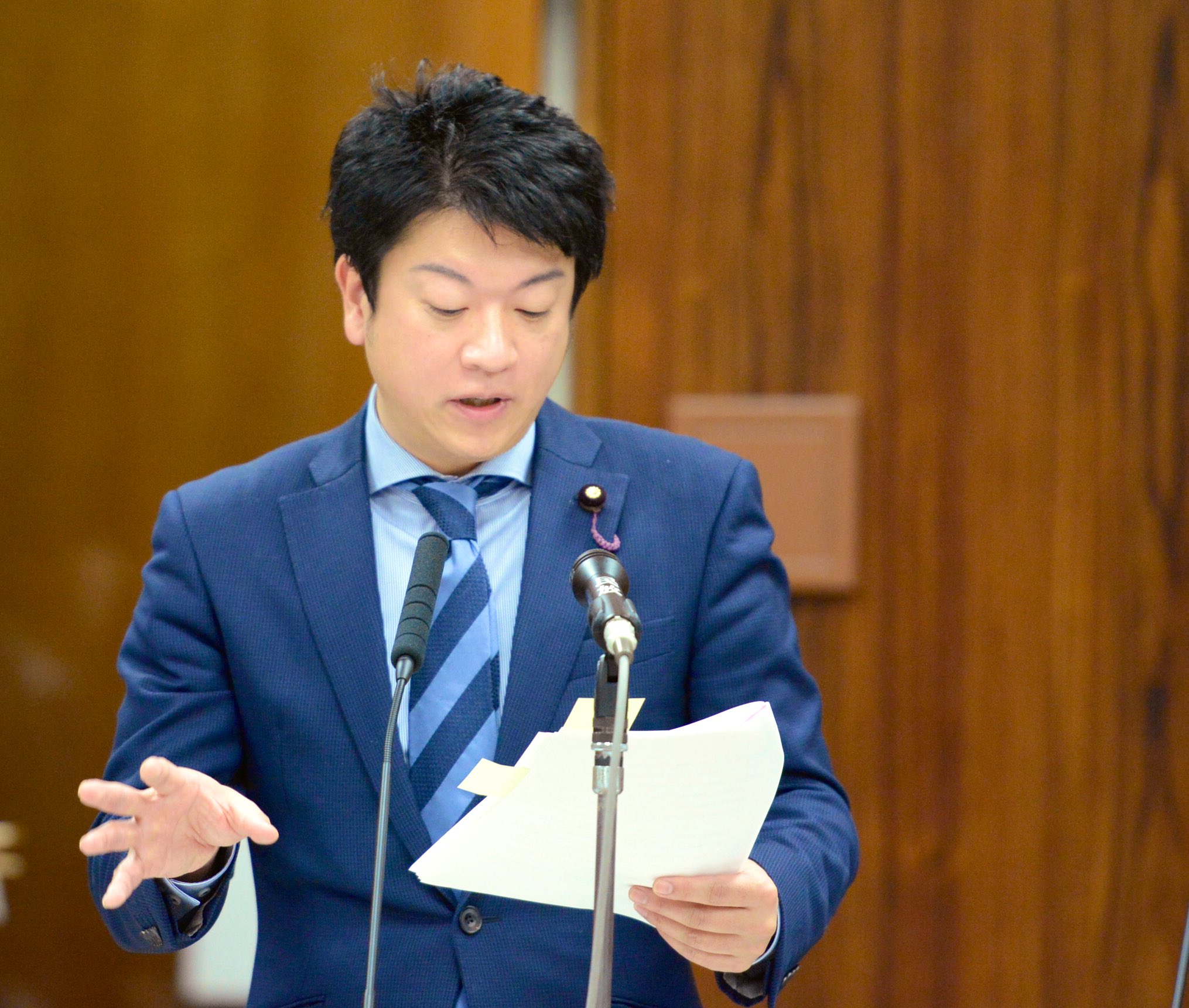 蓮舫 Renho 石川大我さんの今日の質問は学生の視点に立った質問でした 人生の選択 となる大学出願が採点ミス や自己採点ミスで間違うことのないように 記述式テスト導入延期を強く求めましたが 萩生田大臣は 問題の認識はある との他人事のよう