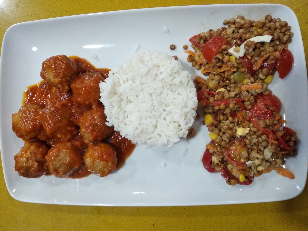 caldascafebar's tweet photo. Un clásico nuestro... los combinados, fácil, rico rico. 🥴🤭
#gastronomia #elprat #elpratdegustal #elpratmola https://t.co/vsT6ULLVF2