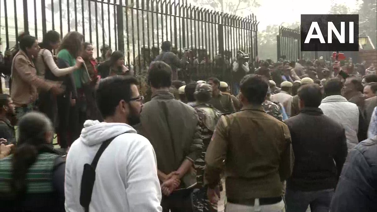 ANI's tweet image. Delhi University Teachers&apos; Association (DUTA) continue their protest outside DU Vice-Chancellor&apos;s office demanding rollback of August 28 circular which stops the appointment of ad-hoc teachers.