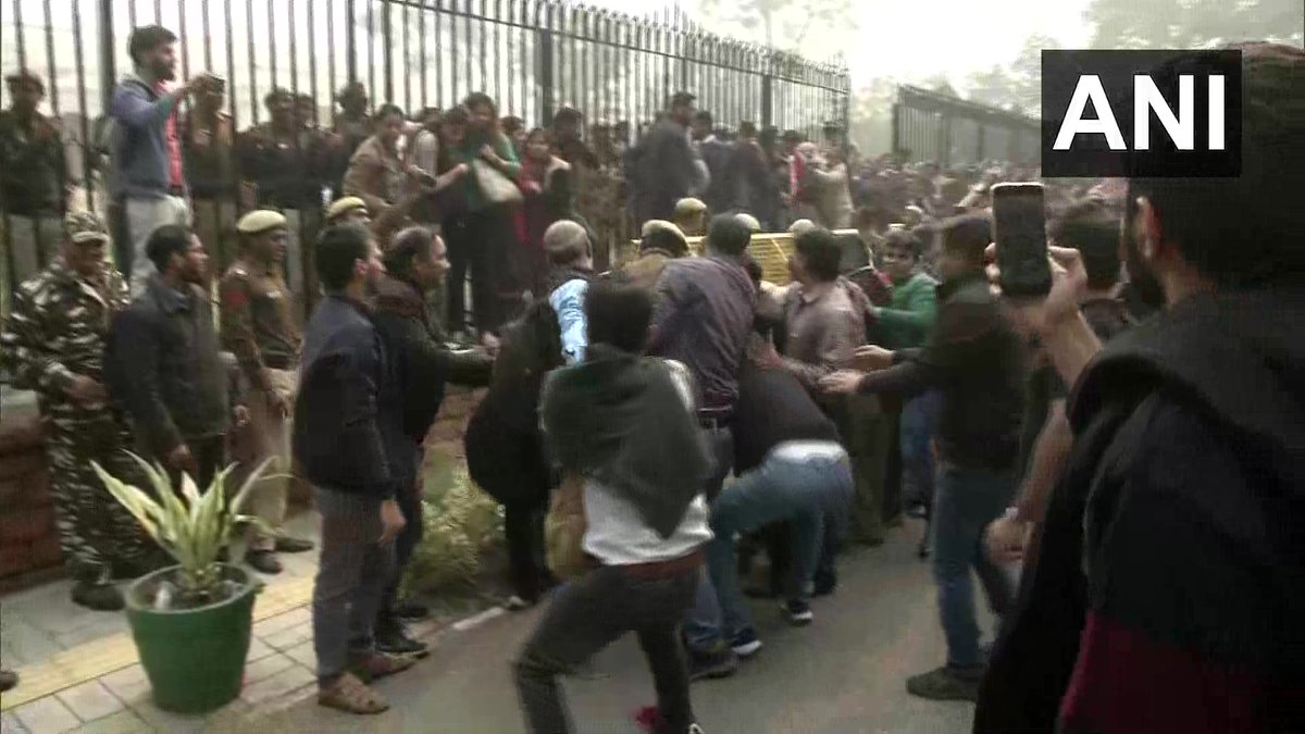 ANI's tweet image. Delhi University Teachers&apos; Association (DUTA) continue their protest outside DU Vice-Chancellor&apos;s office demanding rollback of August 28 circular which stops the appointment of ad-hoc teachers.