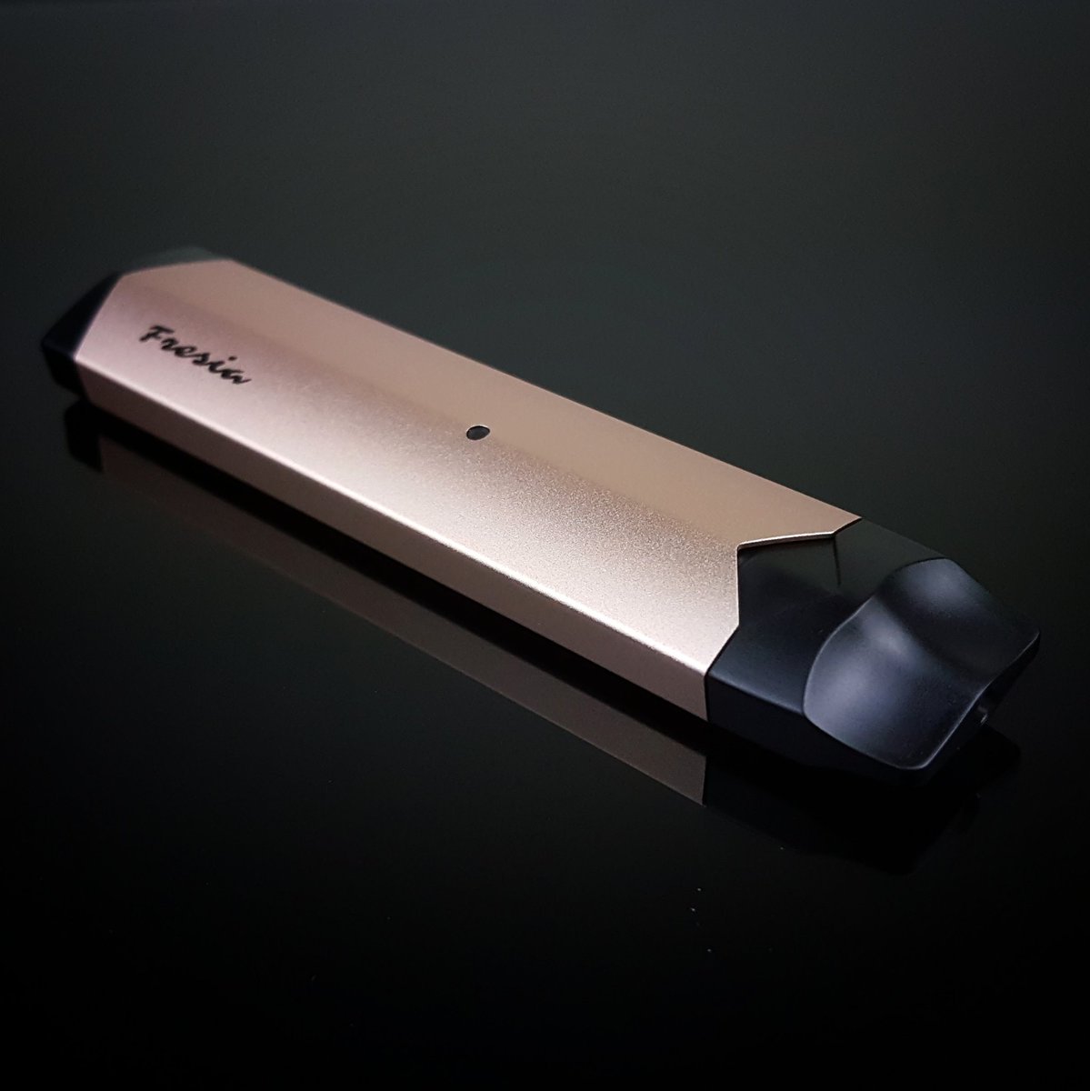 Fresia Refillable Pod Kit
450mAh
2.0ml
·
🌐damnvape.com
·
#DamnVape #vape #vapelife #vapeporn #vapeon #vapelyfe #vapefam #vapecommunity