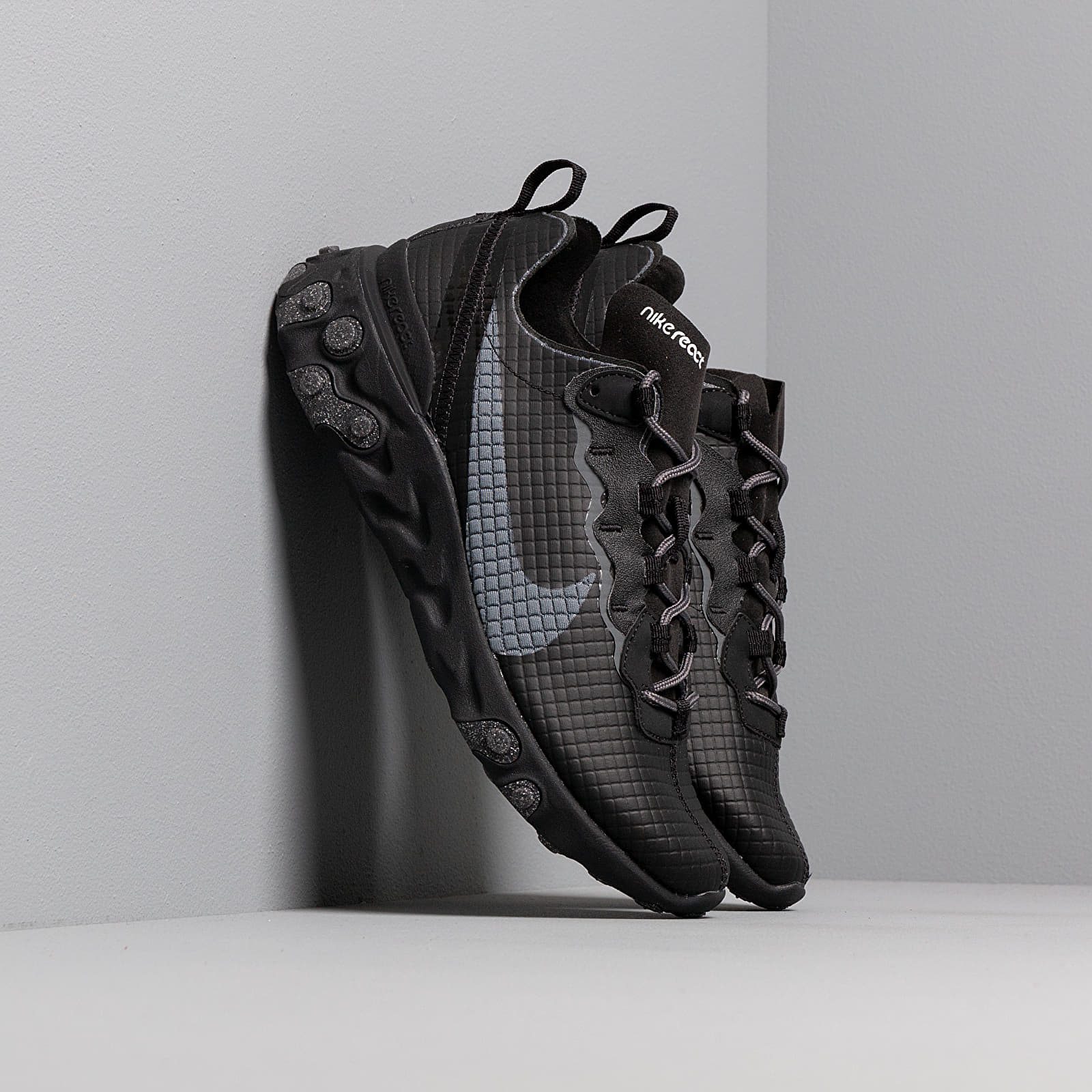 nike react element 55 footshop