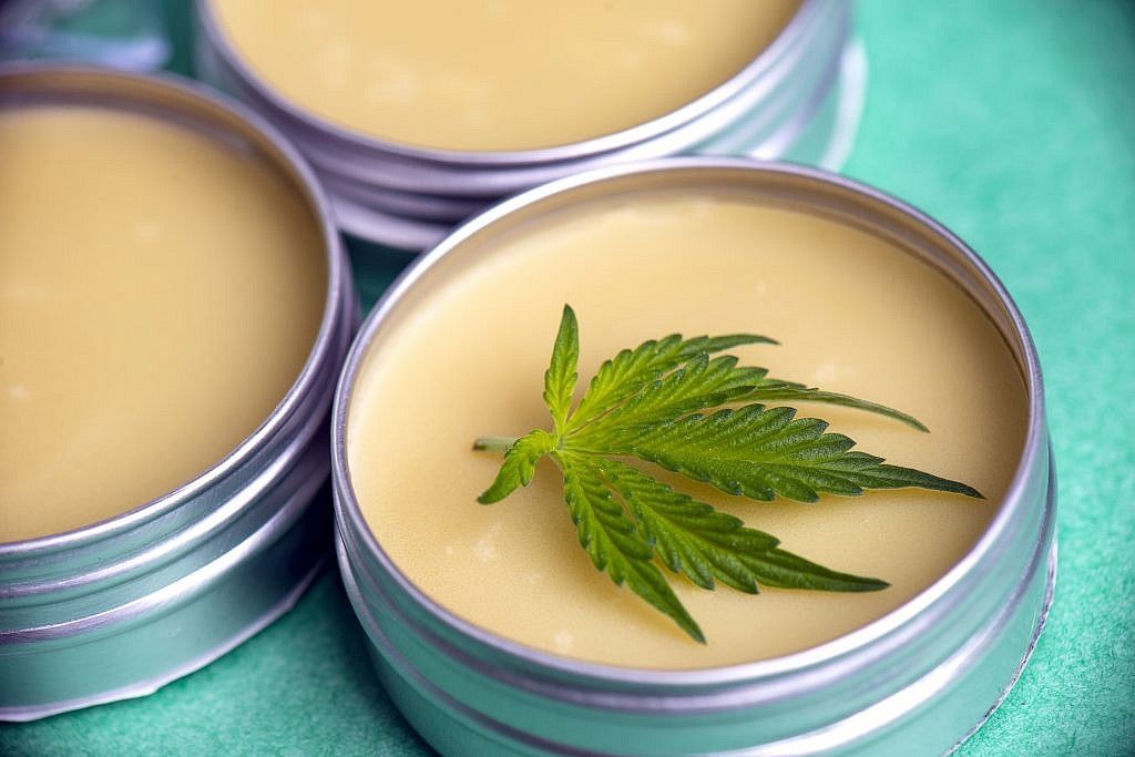 EVERYWHERE YOU TURN these days, there seems to be a topical product with CBD. Check out our latest blog post to learn more!
buff.ly/3664PhU
.
.
.
#cbd #cbdoil #blisswellnesscbd #blisswellnessproducts #cbdproducts #health #highqualitycbd #cbdlife #wellness #cbdbenefits