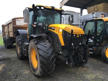 LSHAssetsales's tweet photo. BIDE END 3.00PM #onlineauction JCB 418s loader (2015), JCB TM320S loader (2016), JCB 4220 Fast Trak (2017), three JCB 535-95 Agri Super telehandlers (2017, 2016, 2006) https://t.co/L0Cf5Q4GIN #JCB #JCBloader #telehandler #farmmachinery #agriculture https://t.co/Ty7H974450