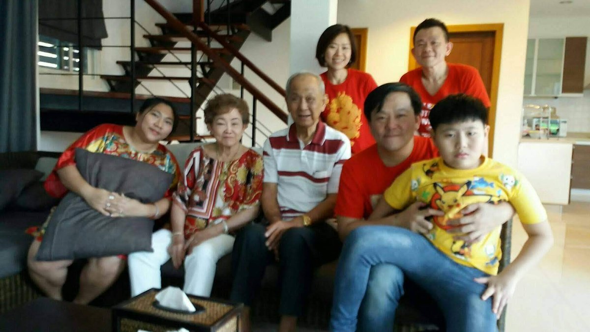 sakoon1968's tweet photo. #ThaiFathersDay https://t.co/suLoXyHpqr