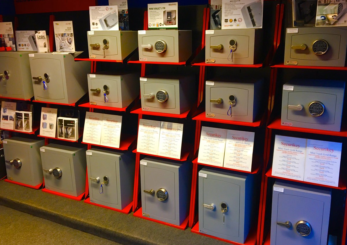 CityLockSafeLtd's tweet photo. Visit our Safe Showroom where you’ll find the widest range of @SecurikeyLtd Cash & Euro Grade Safes on display in the area.
▫️Expert and friendly advice
▫️Free delivery
▫️Installation service (local and nationwide)
#Stockport #Cheshire #Safe #Safes #EuroGradeSafe https://t.co/GmDdOiobUc
