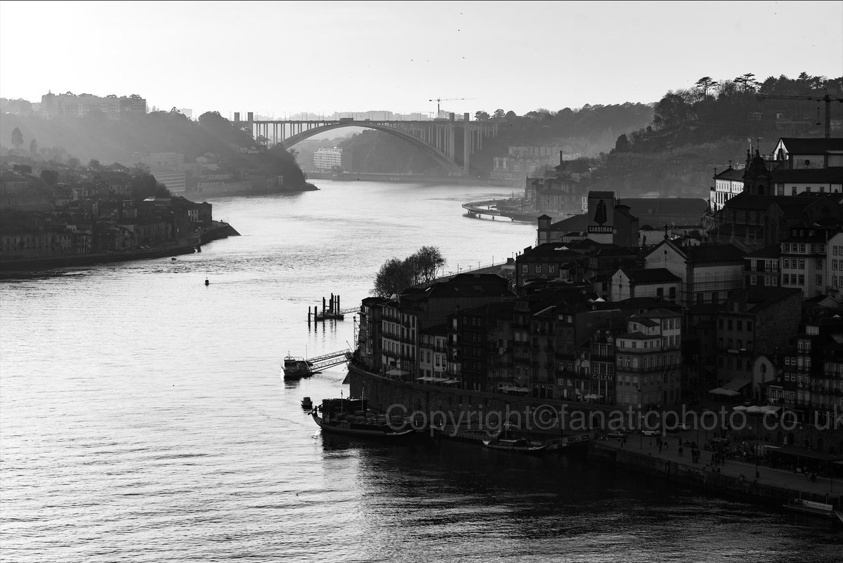 Douro River, Porto, Portugal. #douro #douroriver #portugal #rivers #portugalbnw
#bnwphotography  #coastal #coastalwalks 
#bnwphotography #bnw #cityphotography #citybnw #blackandwhitephotography #bnw #monochrome #blackandwhitephotographymagazine #spicollective