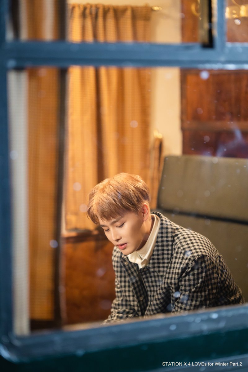 SMTOWN tweet media