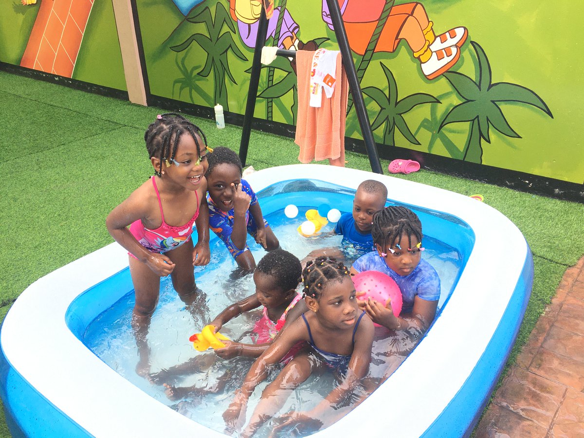 AnjefSchool's tweet photo. Anjef Activity... Swimming lesson. #anjef #swimming #activitiyday https://t.co/VwrHA2FIZ0
