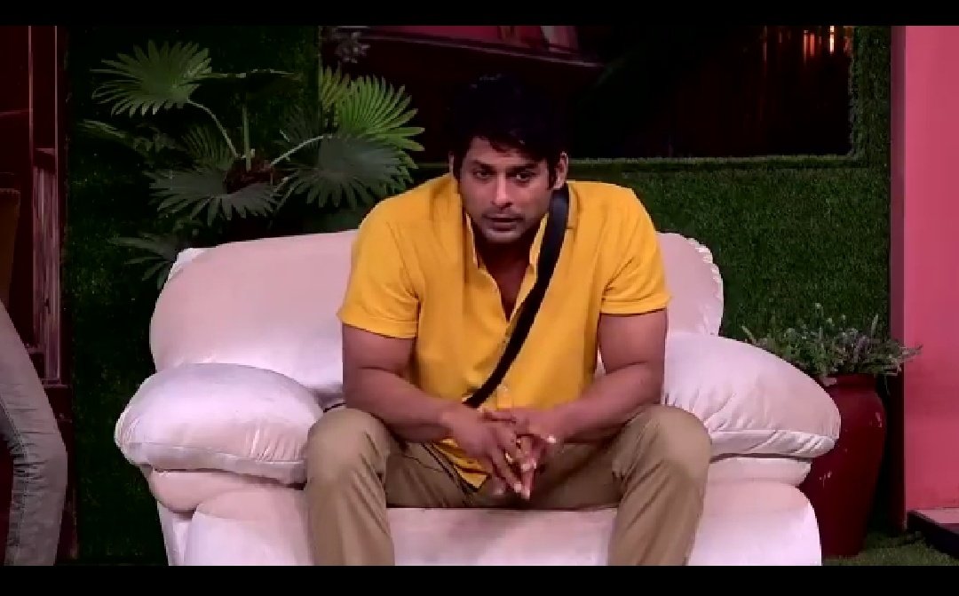 pinkiverma262's tweet photo. #IAmWithSidShukla.... Stay strong sid!! The nation is with u....u are the reason of watching bb13... U are the reason of #sidnaaz... No sidharth no big boss no sidnaaz https://t.co/EkY1ZM8JZE