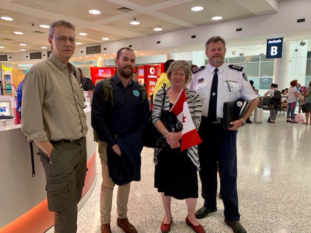 CGAngelaBogdan's tweet photo. Great to meet with 3 amazing people this morning, Marc Mousseau, LO for the Canadian deployment of fire specialists, Luke Purcell, #NRSCC Melbourne and John Parnaby of @NSWRFS to share our joint commitment in combatting the devastating effects of #NSWfires https://t.co/n5s2QRVTyk
