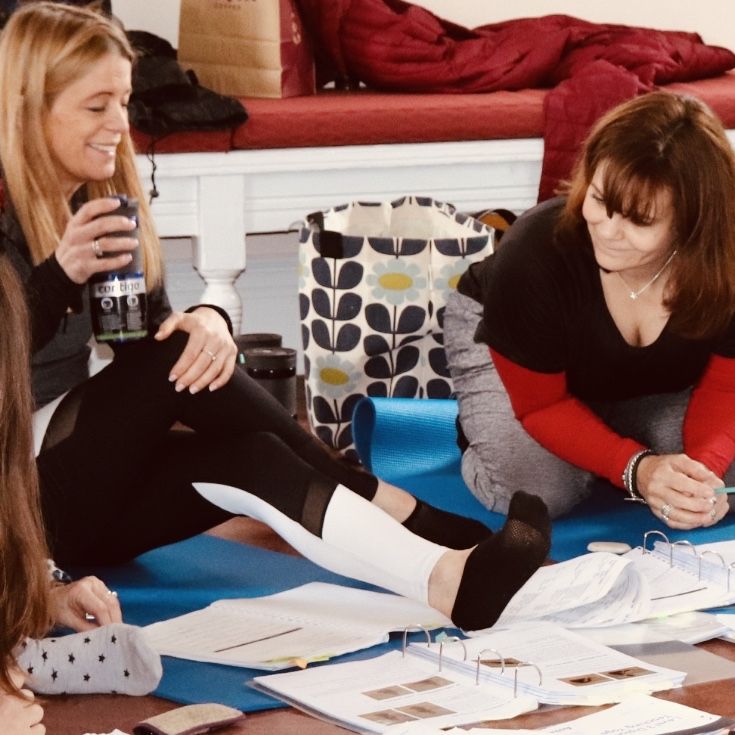 ClaireBaker35's tweet photo. #throwbackthursday to working on the Yoga course with Linda and Theresa at @ybfittraining
Yoga is not just about practicing the postures and holding positions theres a lot to learn about the philosophies, principles and history of it too 🧘‍♀️
#yogainstructortraining #fitness https://t.co/cKDhuVR3np