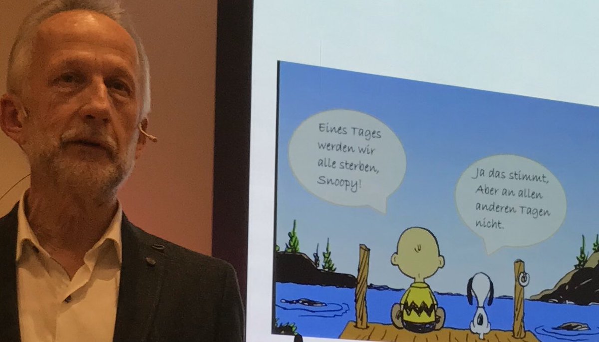 Wir pflegen eine „Snoopy-Haltung“, wenn es um unsere Sterblichkeit geht. Palliative Care kann zwar den Tod nicht abwenden, aber das Sterben würdig gestalten. #RolandKunz #PalliativeCare #carefuture <a href="/Unispital_USZ/">Unispital_USZ</a> @StadtspitalWaid