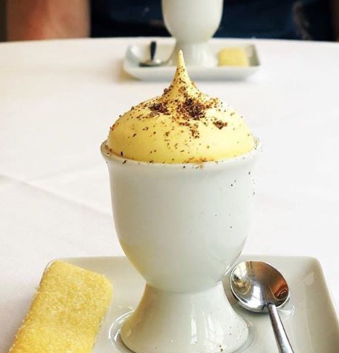 littlebedwyn's tweet photo. @eastondj @gregsherwoodmw @jamiegoode @JackieFast @TweetaDean @WOSA_UK @Xtelle85 @pietrosd @ruthspivey_ here is the boiled egg https://t.co/F4A3pU4Jdd