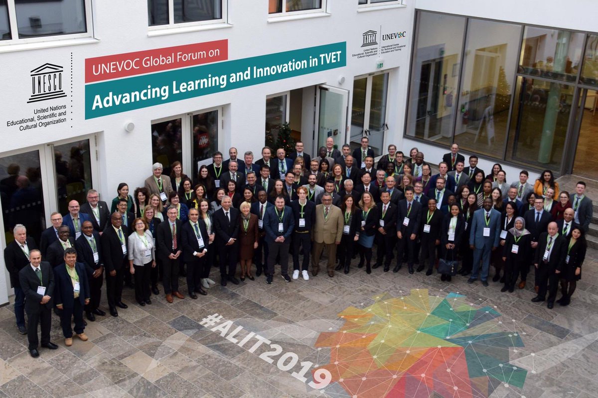 Ef_VET's tweet image. 👏🏻After attending the @UNEVOC Global Forum on Advancing Learning &amp;amp; Innovation in TVET, we would like to thank on behalf of #EfVETMembers to @ShyamalMajumda (Head of @UNEVOC) for his commitment with #TVET, your work has been (and for sure will be) remarkable! 
#Alit2019