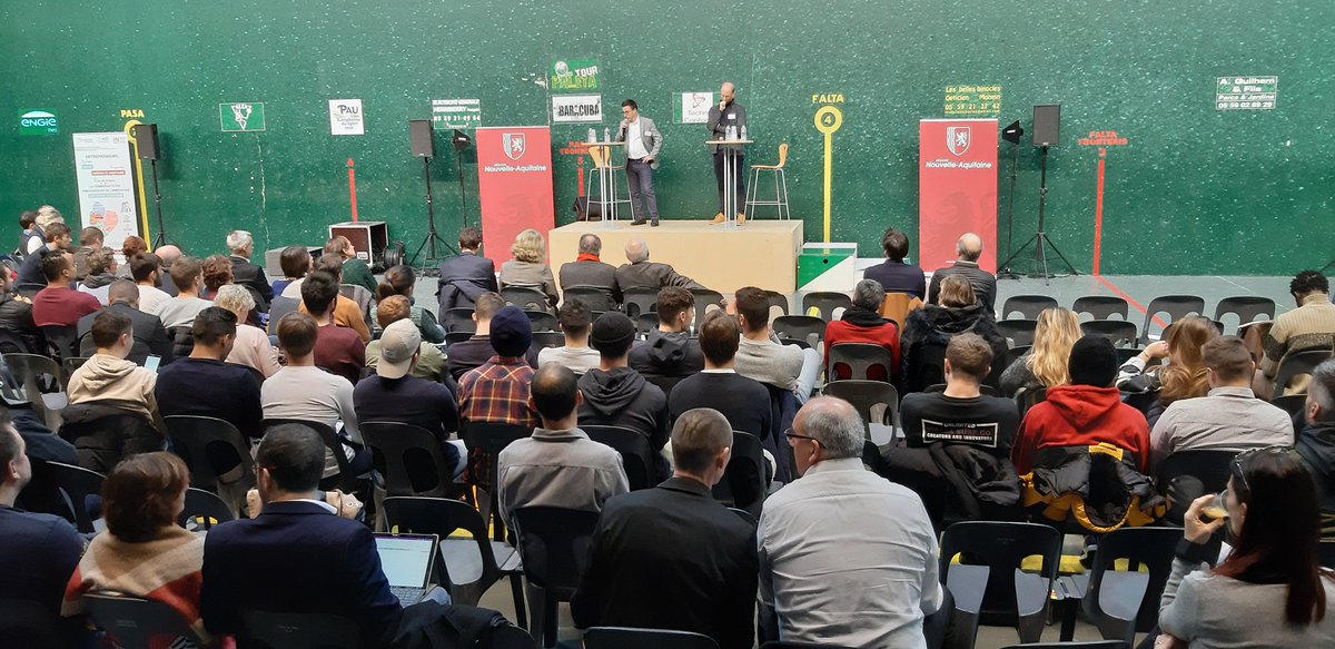 Ouverture de cette journée sur le thème de "l'#innovation dans le #sport" par  <a href="/HerveTurpin/">Turpin Hervé </a> de la <a href="/CCIPauBearn/">CCI Pau Béarn</a> et Benjamin Carlier directeur associé d'@olbia_leblog 
<a href="/NvelleAquitaine/">Nouvelle-Aquitaine</a> 
#pau