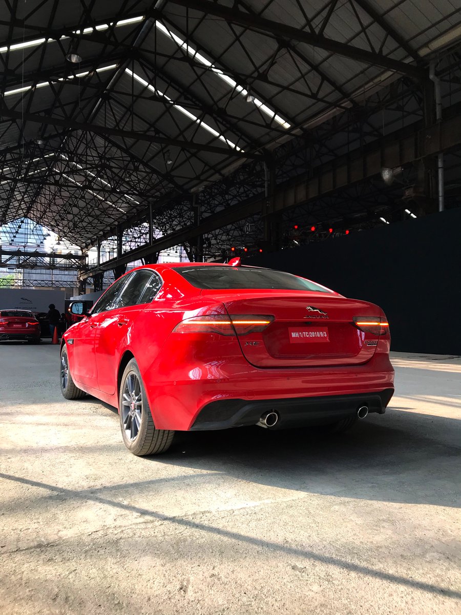 NamasteCar's tweet photo. #JaguarXE review. @JaguarIndia #ExcitingByDesign
Video: https://t.co/BavHN7gXGu https://t.co/YuqEvQ8XoD