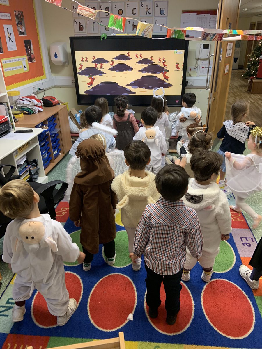 RedPartnerships's tweet image. Our angels, sheep, shepherds, and donkey are ready for our @RedcliffeSchool Nativity this morning, good luck Nursery, Reception and Year 1 @RedcliffeRobins @RedKingfishers @RedSkylarks #RedcliffeEnrichment @Redcliffe_HM @GregHands