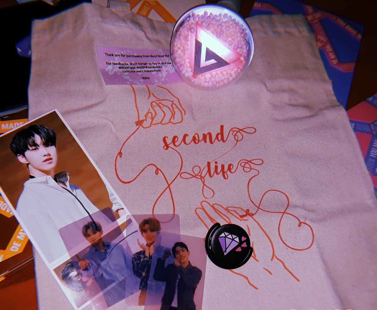 tinykeb's tweet photo. So these came today 😭😭😭 everything's worth the money!!! Thank you for the smooth transaction and goods, @nootnootph! 💎💖💗💝💜💙 

Pls do more in LB ㅠㅠ 
(Bong and albums not included lol)
#N2PH #N2PHFeedbacks https://t.co/GA6YdLeH30