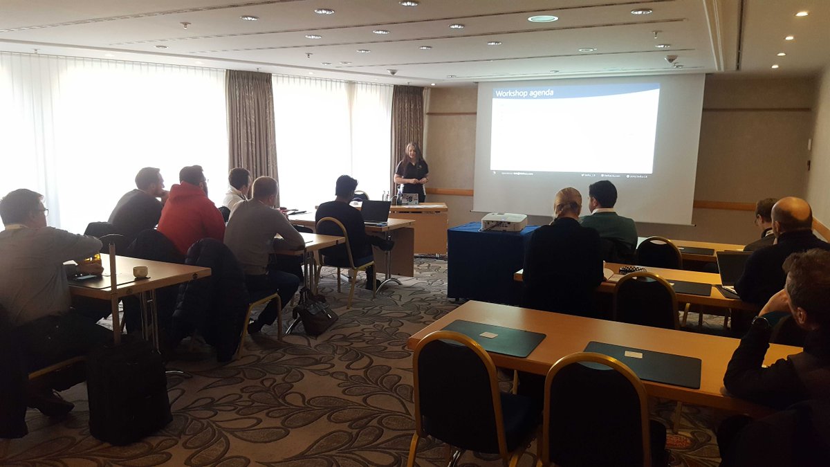 devops_con's tweet photo. Come into room Renoir, join the workshop and let Debbie Levitt(@DevopsIcu) explain to you how the #UX process fits into #Agile, saves companies money, augments #DevOps goals, and increases customer satisfaction.
#DevOpsCon #ICU #DevOpsICU https://t.co/JzHowjssyE