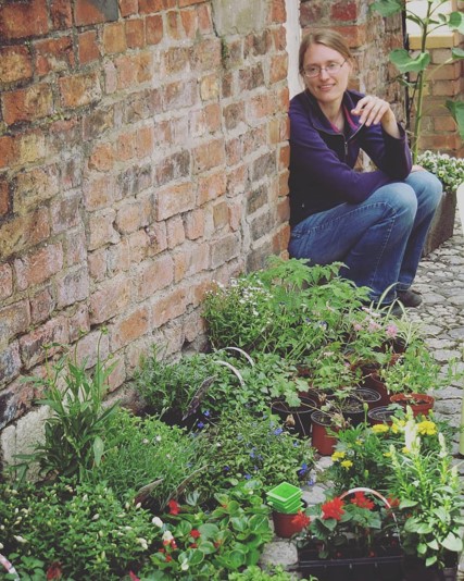 greenspacesyork's tweet photo. As it's #InternationalVolunteerDay, let's take a moment to appreciate the fantastic volunteers whose hard (and often unnoticed) work makes York's green spaces beautiful, welcoming, and environmentally friendly! 🏆⭐️💚 #Redfearn #HullRoadPark #RowntreePark https://t.co/Ord8UXiaHM