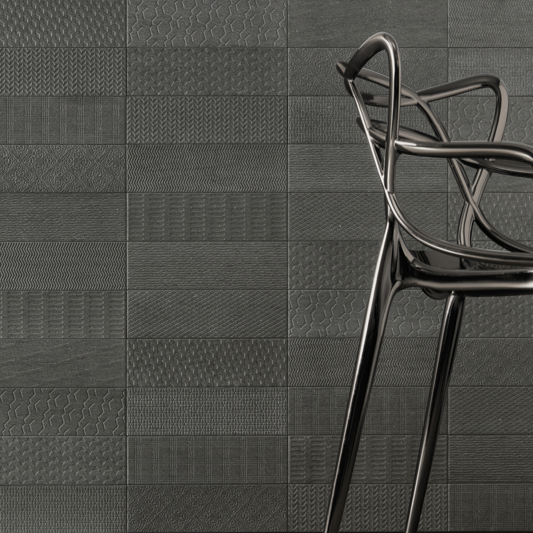 Ceragres's tweet photo. Texture and relief reminiscent of traditional Italian ceramics and rough stone. Which colour combination will you fall for? https://t.co/gbdgrPhJSp