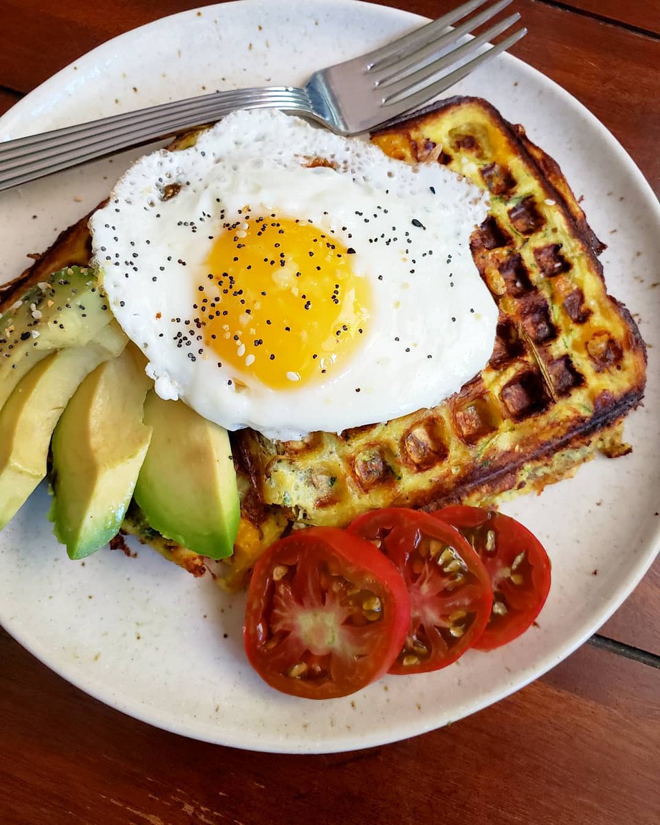 Pulled out the waffle maker this morning and whipped up my savory veggie waffles (they are made from zucchinis)
creby:<a href="/sailor_bailey/">Sailor_Bailey</a>