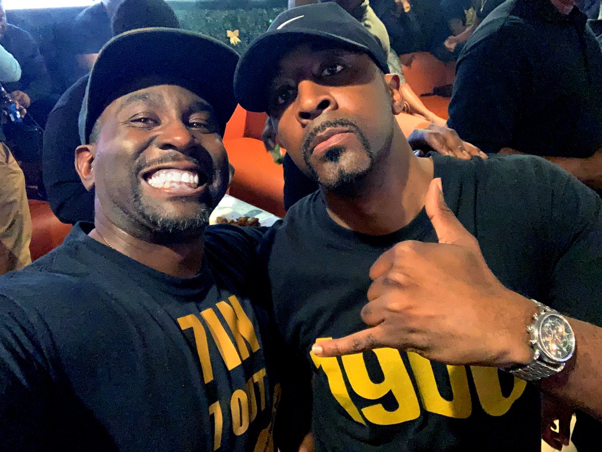 BigSargeSportz's tweet image. Since I couldn’t get my LB’s in the same spot last night.
#Fall98 #FoundersDay #EtaGamma 
🤙🏾🤙🏾🤙🏾🤙🏾🤙🏾🤙🏾🤙🏾