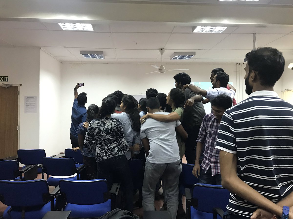 udarachamara25's tweet image. #LastDayPics 
#IESLCE
#2016Batch