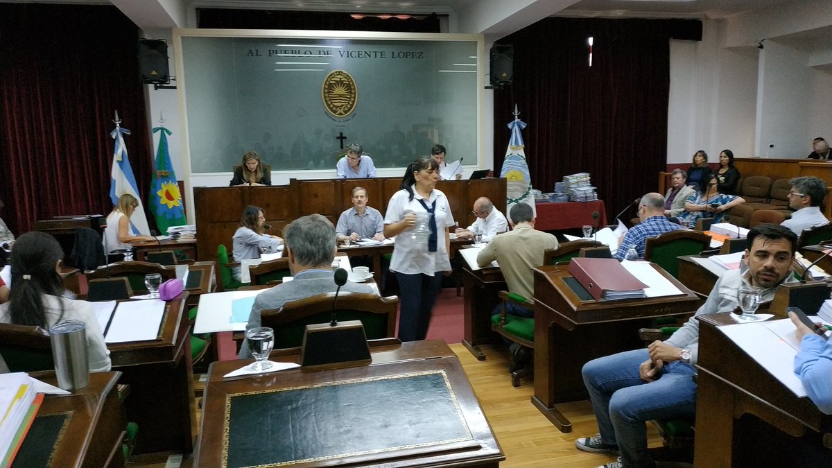#ahora ➡️17° Sesión Ordinaria del Honorable Concejo Deliberante. <a href="/hcdvicentelopez/">HCD Vicente Lopez</a>
