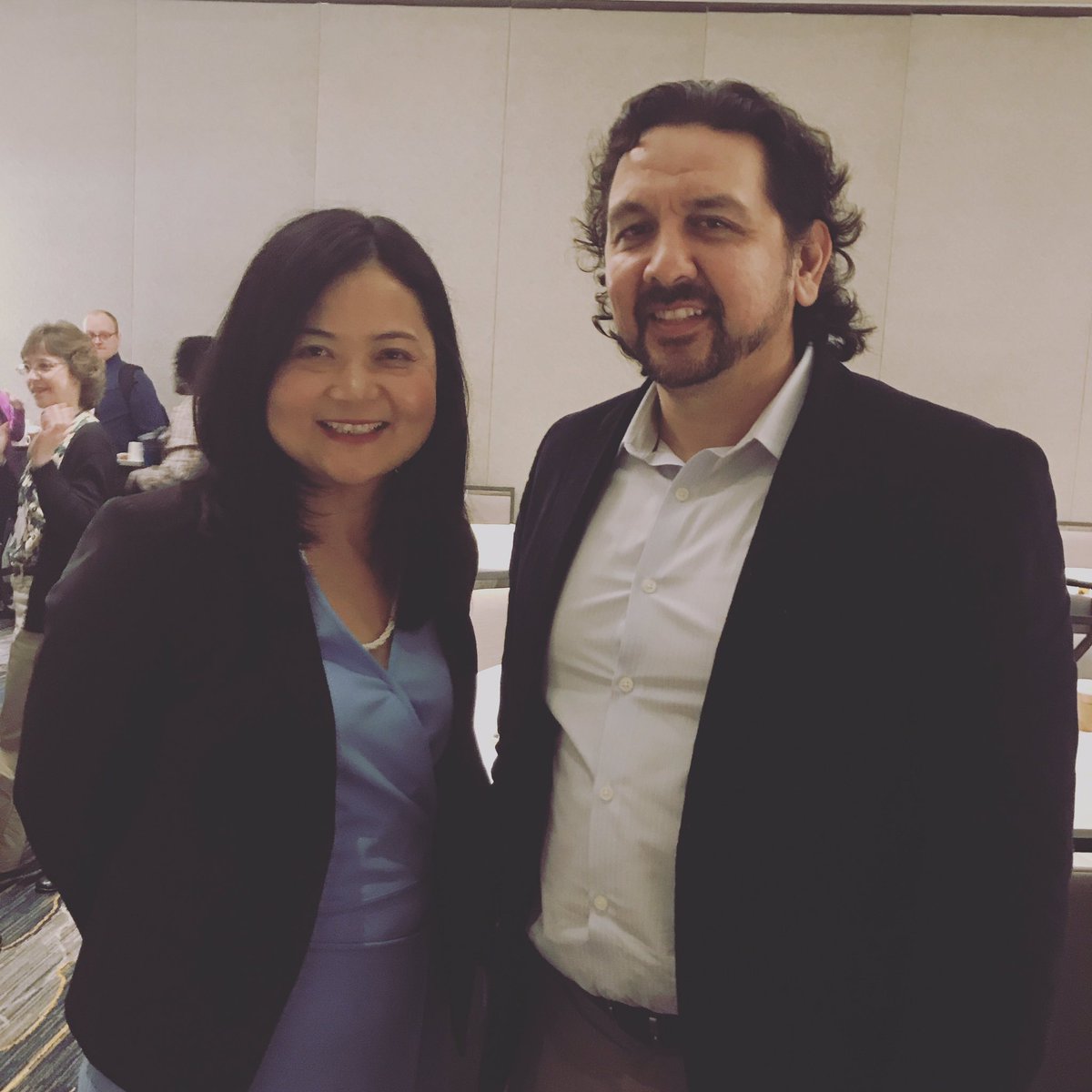 Journal of Literacy Research tweet media