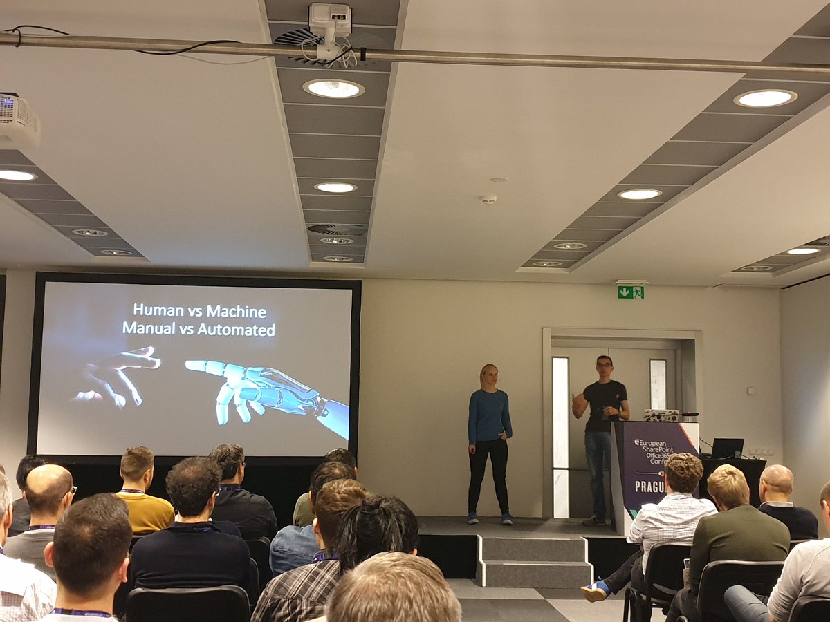 PascalStrassl's tweet photo. @CulverMelanie and @eliostruyf on #automateduitesting at #espc19 the room is packed even though it's the last session 🤣😱🎉 https://t.co/lpOBnA5Iqs
