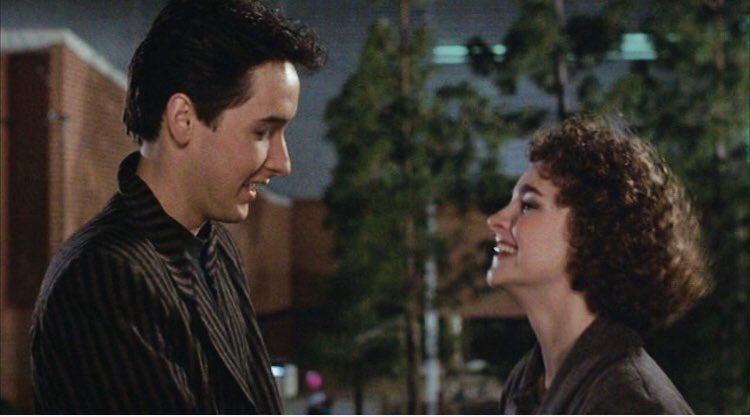 Don’t forget the “language of love” at the holidays.❤️ #betteroffdeadmovie #johncusack #dianefranklin #love #romance #gifts #80s #nostalgia #christmas #film #languagelessons