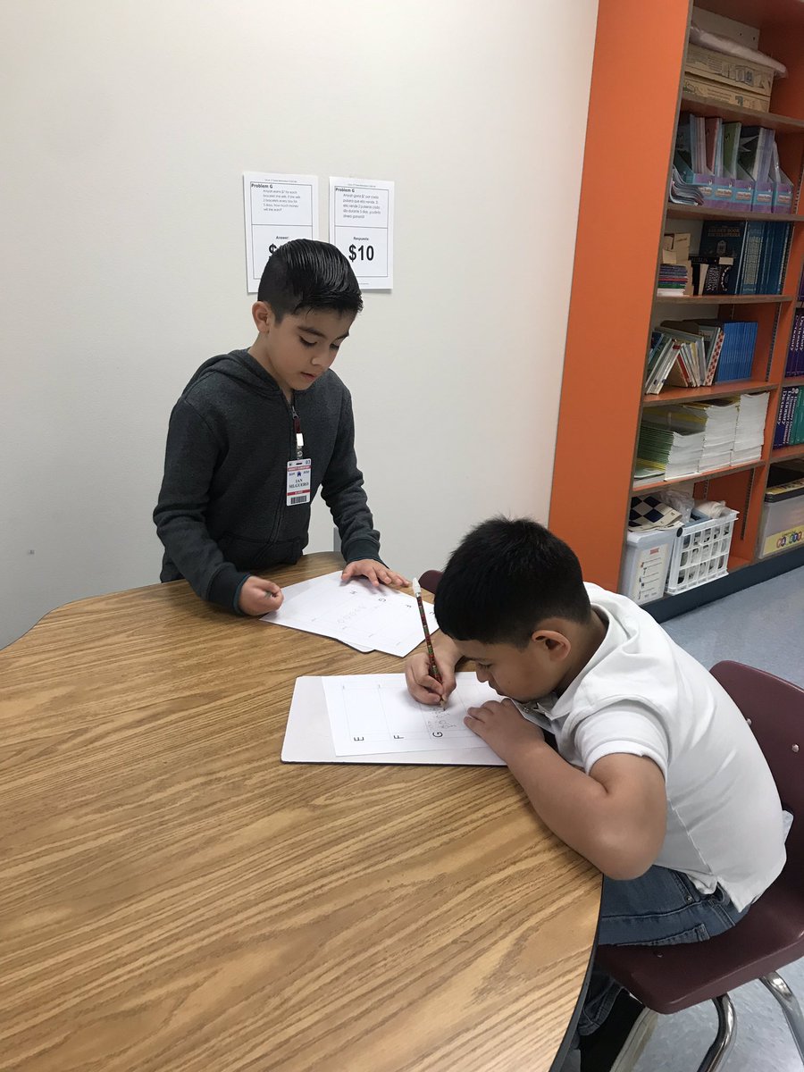 AlanizYagaira's tweet photo. More circuit fun with one and two step multiplication and division WPs. #PISDMathChat #BurnettES https://t.co/fVN7Mo98Qv