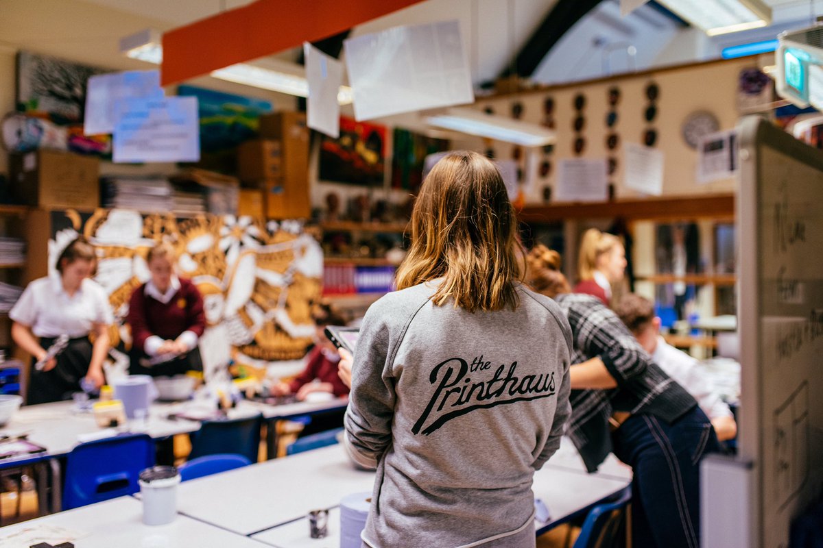 ThePrinthaus's tweet image. JOB VACANCY
STUDIO CO-ORDINATOR AND FACILITATOR

- 25 hours a week
- No printing experience needed
- Oversee and ensure the consistency of work flow in correlation with the aims and objectives of the company

Applicants - send CV and at least 1 reference to info@theprinthaus.org