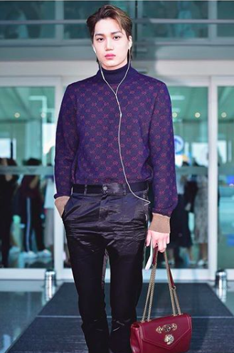 WORLDMUSICAWARD's tweet photo. #GQ names #EXO's #Kai one of the Top 50 Best Dressed Men in the world in 2020!👏👨‍🎤✨GQ🔝5️⃣0️⃣🌎🔥🌟👑 @weareoneEXO 
https://t.co/A6Be0kM7pS https://t.co/QpnLcgd9wA