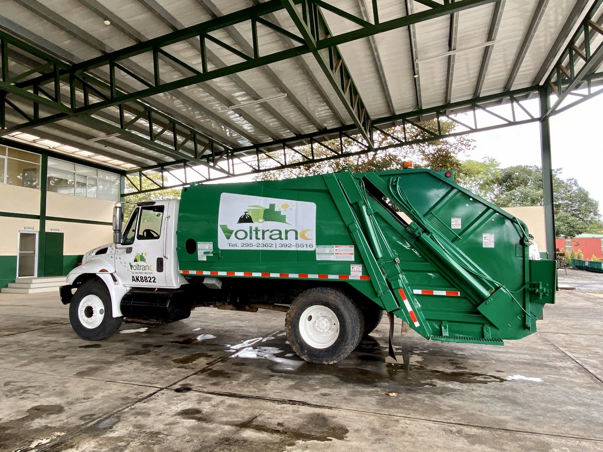 voltranc's tweet photo. Recoleccion de basura privada con equipos nuevos y la experiencia que buscas. Mas de 500,000 de toneladas transportadas. Tel 295-3651. https://t.co/JtATXp9WsT