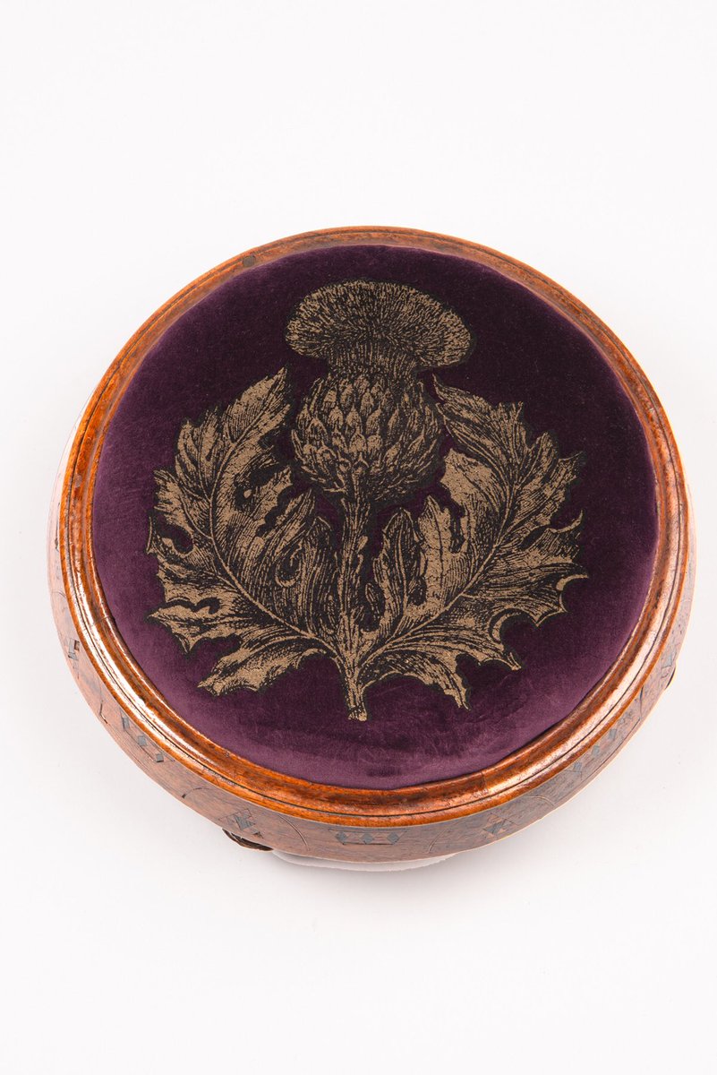 TBeasties's tweet photo. Day 5 of our #adventstoolcalendar and available to buy are
▫️Flame Red Damask Round Stool £180 ▫️Handprint Thistle on Aubergine Velvet Round Stool £140 .
They both will be available to buy through our website at some point today.
#stools #advent #fabric #bee #thistle #furniture https://t.co/cL4Zd81WMw