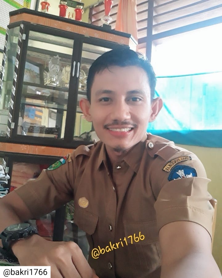 SeptiadeB's tweet photo. Salam dari saya...? https://t.co/GCCtNN4bz0