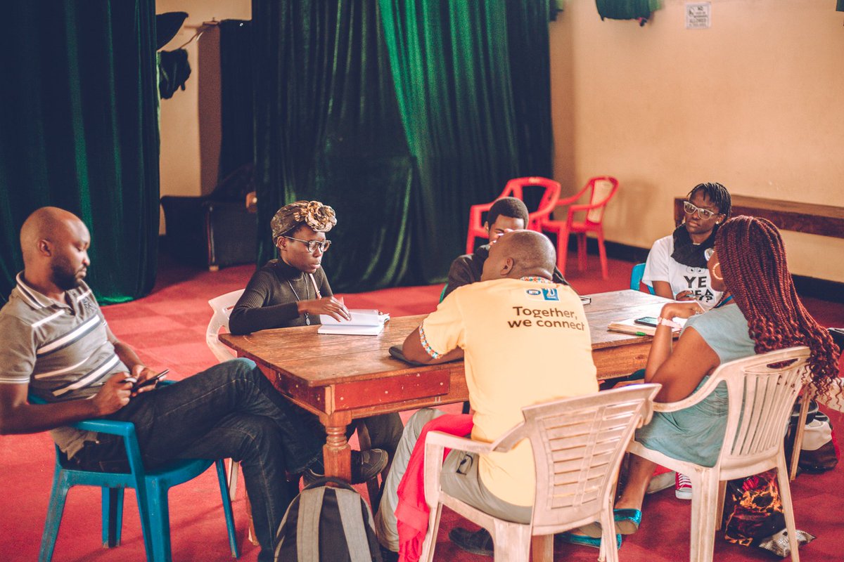 Writivism's tweet photo. Events don't put themselves together, magazines don't edit themselves, podcasts don't drop from the sky, they are arranged, planned and executed by "curators". @opeeee_ was in Kampala for #Writivism2019 #UnBreakableBonds festival to chat with a few curators.
πΈ: @jamiempire7 https://t.co/HlphqfSqhv