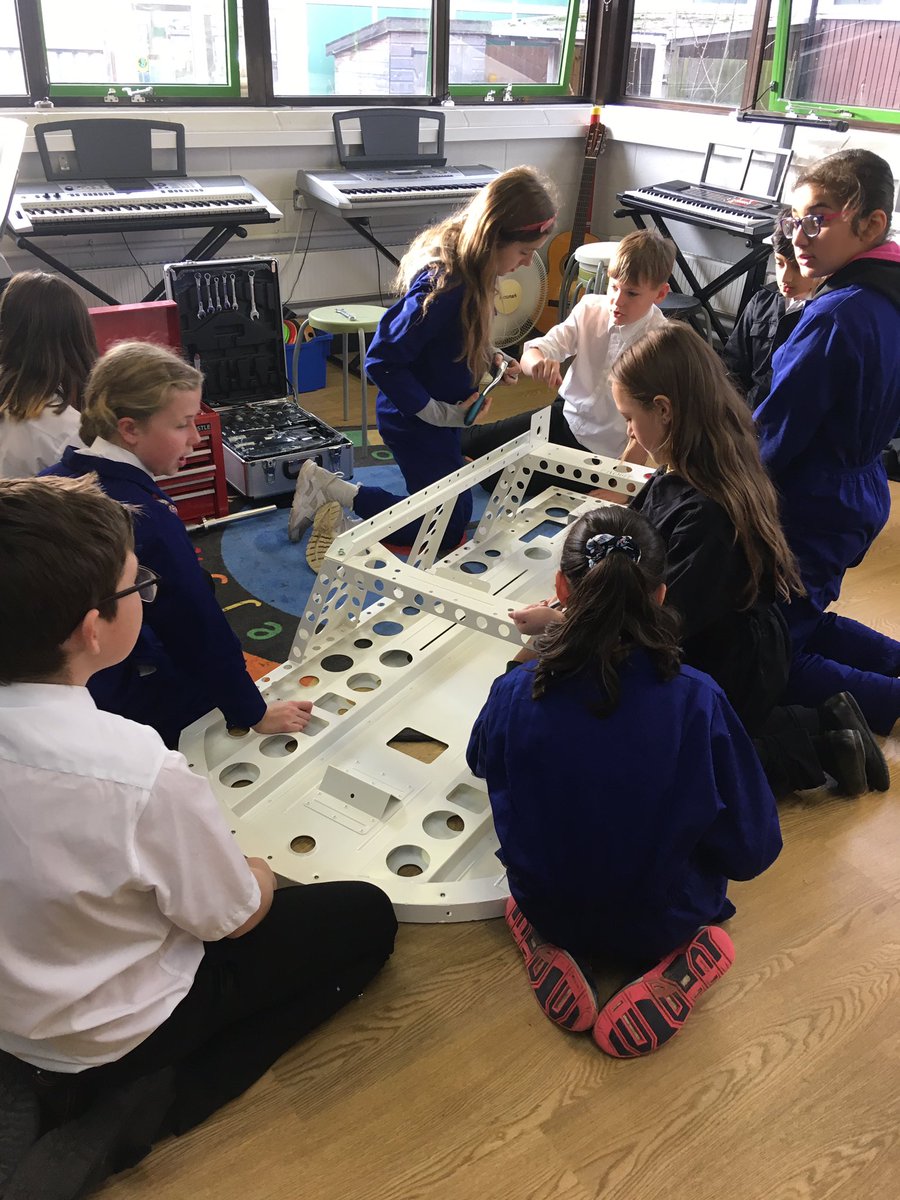 Some great collaboration as the Mere Green Goblin team are building their Goblin V2 with assistance from the Arthur Terry team