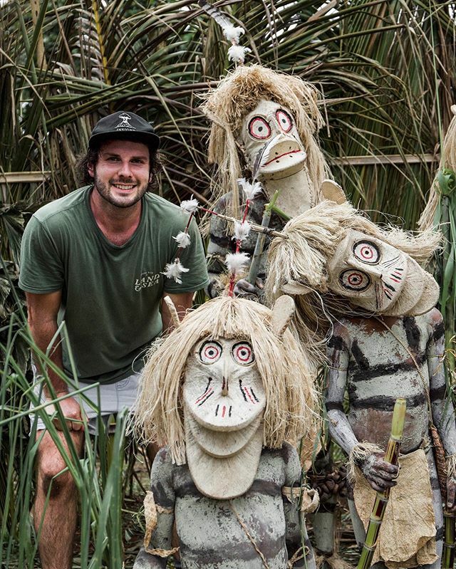 tommyc_53's tweet photo. Wowee! I haven’t posted on here for over a month (and yes, it was really nice - algorithm shmelgorithm as I always say). But in that time I did something pretty cool!! 😯
.
Here is a pic of me recently when I went over to Papua New Guinea to film a br… https://t.co/QBaDNBcClj https://t.co/sqlkzXzA2o