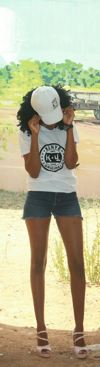 TumisangKeirile's tweet photo. KY⭐ORIGINAL WHITE T-SHIRTS @KanyeORIGINAL
#KYOriginal https://t.co/KTjlhde5EW