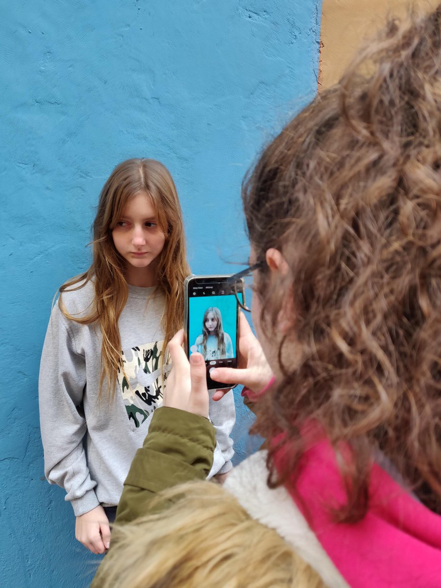 carreragancho's tweet photo. Cada día está más claro que el entorno Pignatelli es un barrio con arte. Así lo demuestran las instantáneas de las últimas sesiones de PignARTelli. https://t.co/Qrze0Yi5r3