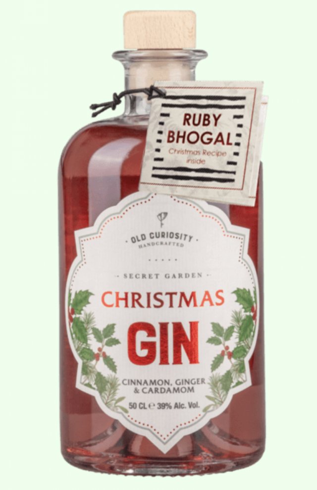 scottish_gin's tweet image. Check out our list of 10 Scottish Gins to get you in the festive spirit for Christmas! 🎄🍸🎄😊
buff.ly/2qZ2rdJ

@RedDoorGin @RavenSpiritsLtd @pickeringsgin @Edinburgh_Gin @GoodWillGin @IsleSkyeDistil @OldCuriosity_ @EdenMill 
#ScottishGin #Christmas2019