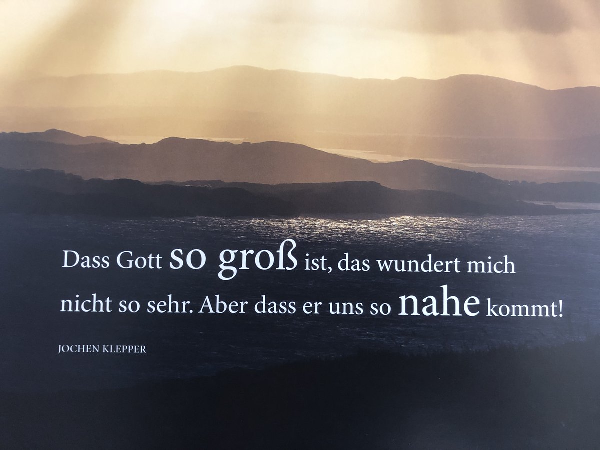 jesusde's tweet photo. Heute im Pausenraum... Der Spruch packt mich! (dw)
#gott #sogroß #sonah #klepper https://t.co/DLhMl6Fhl1